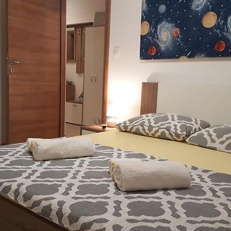 Apartment Orange Brist Пула Экстерьер фото