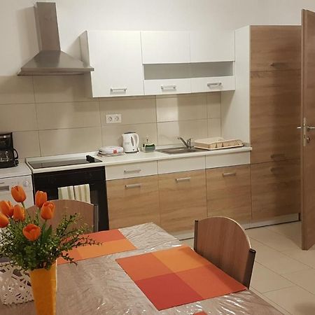 Apartment Orange Brist Пула Экстерьер фото