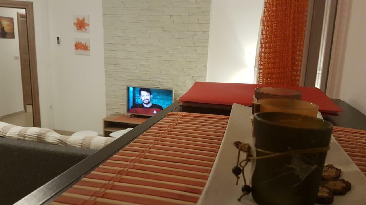 Apartment Orange Brist Пула Экстерьер фото