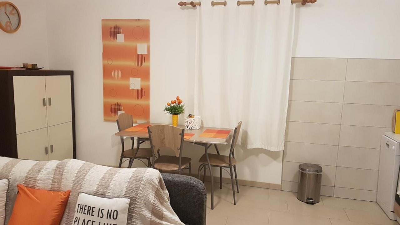 Apartment Orange Brist Пула Экстерьер фото