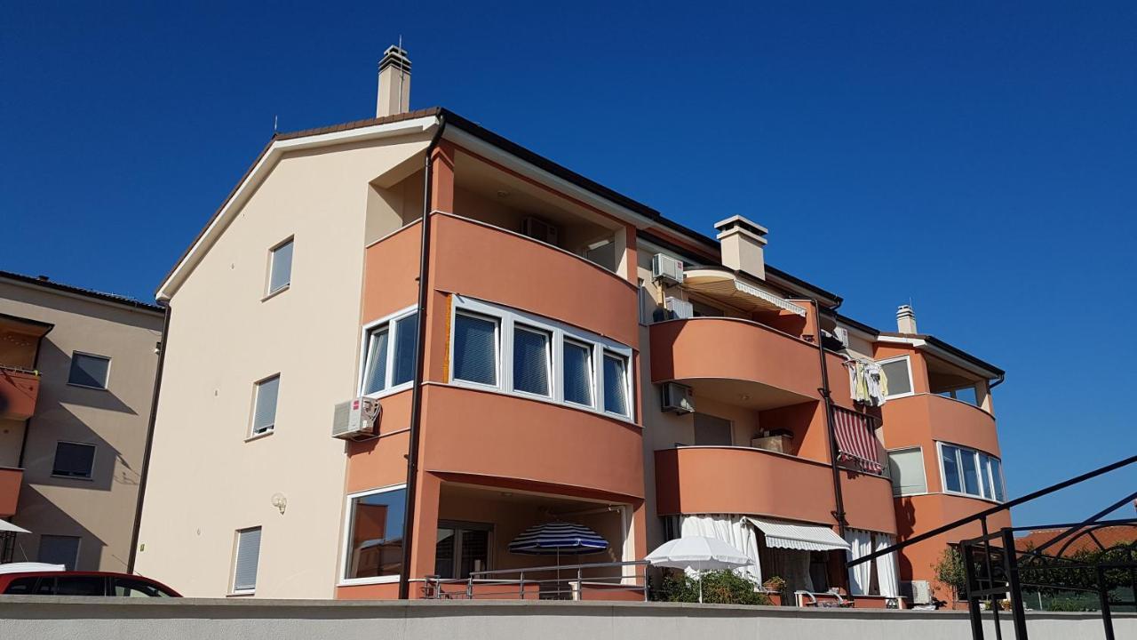 Apartment Orange Brist Пула Экстерьер фото