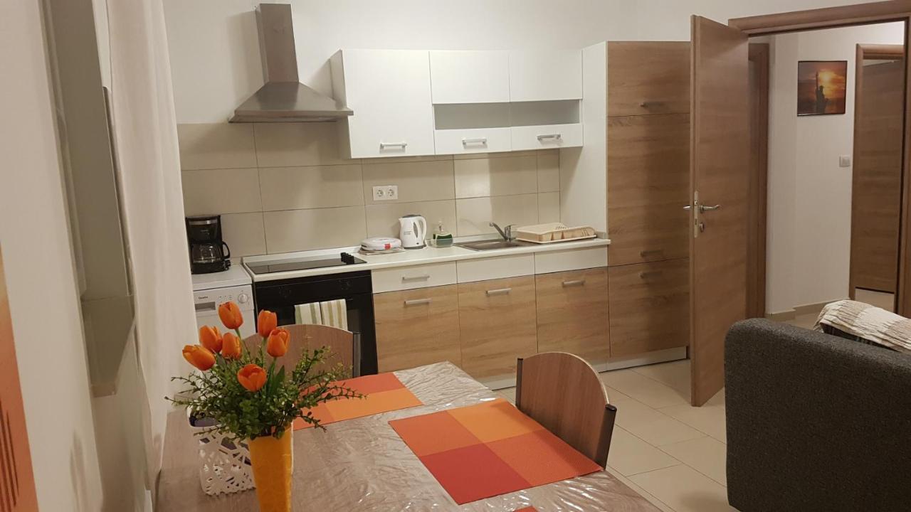 Apartment Orange Brist Пула Экстерьер фото