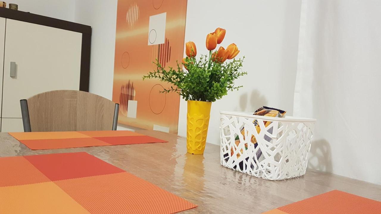 Apartment Orange Brist Пула Экстерьер фото